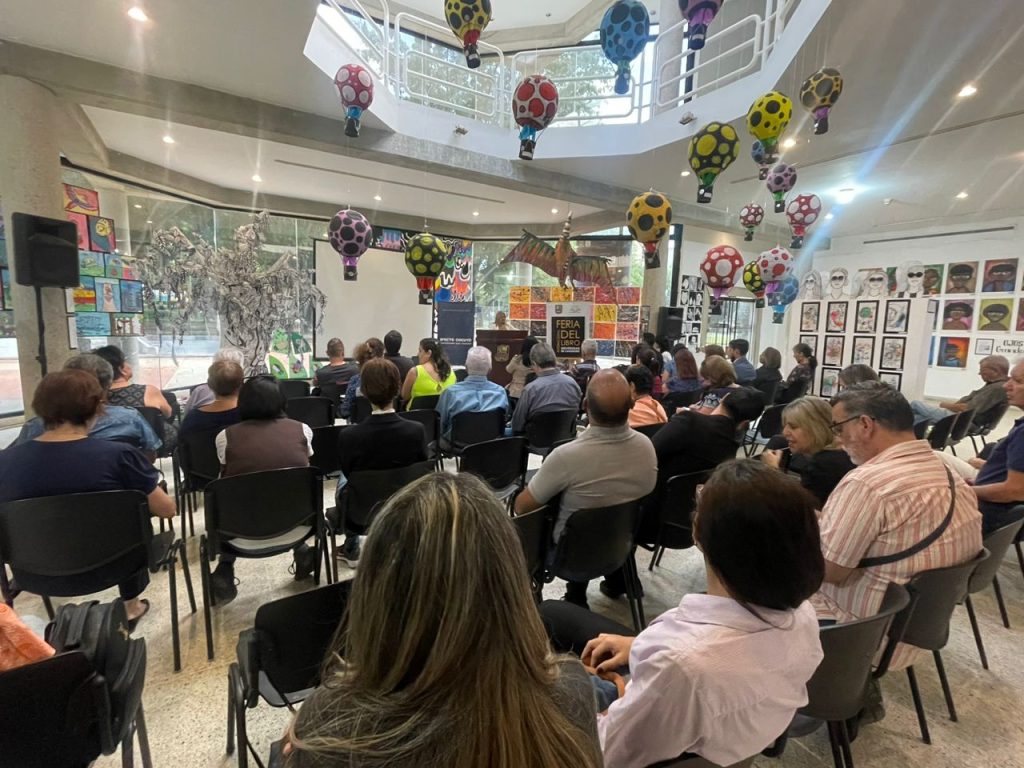 Usuarios de redes sociales son el primer filtro contra la desinformación