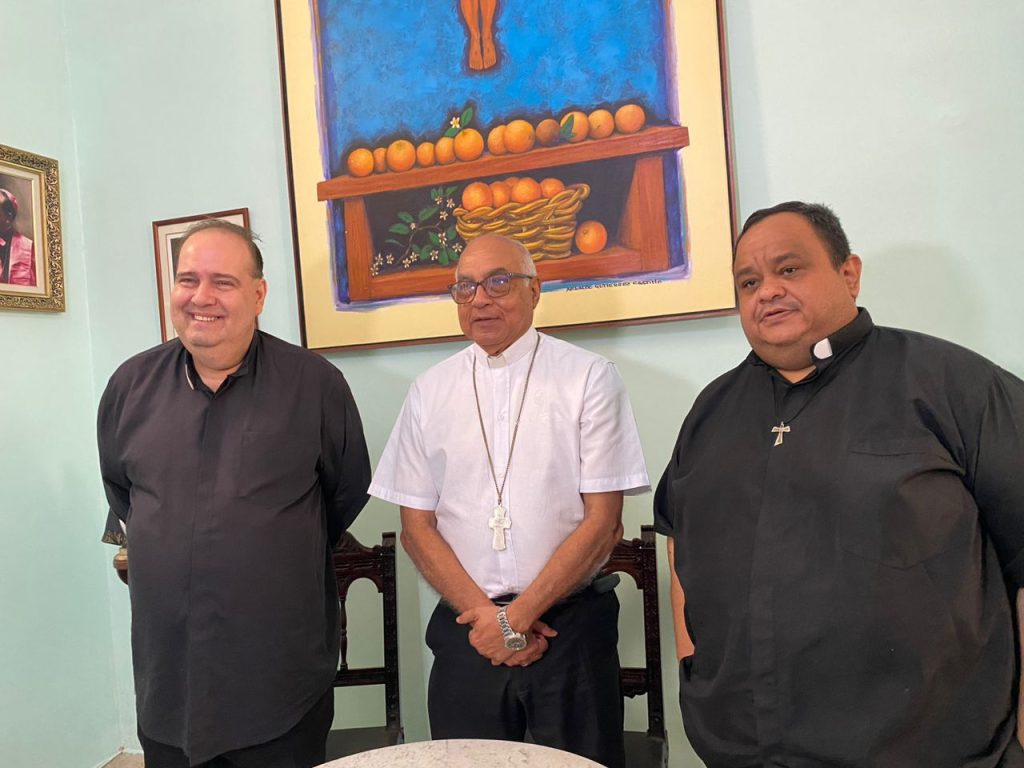 Valencia da la bienvenida a su nuevo Arzobispo: Monseñor Jesús González de Zárate