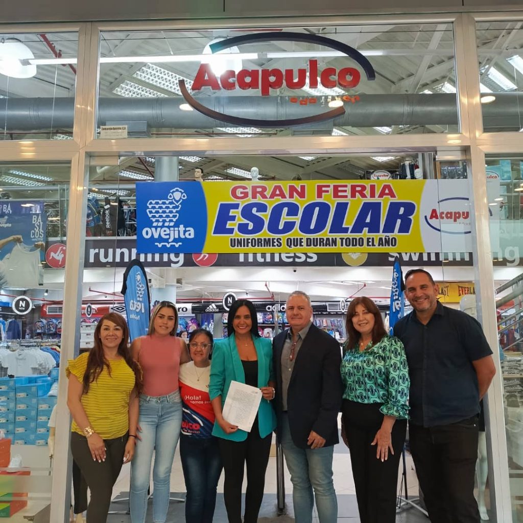 Firmado convenio CNP Carabobo - Tienda Acapulco que brinda 5% de descuento a agremiados solventes
