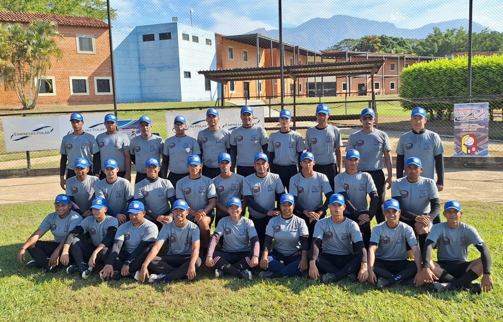 Árbitros de béisbol buscan su máximo potencial con apoyo de Empresas Polar (3)