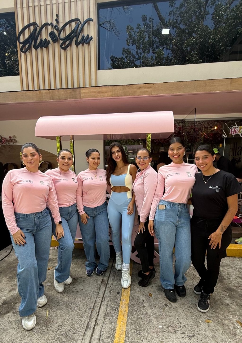 Screenshot_20251230_111423_com_hihonor_photos_SinglePhotoActivity